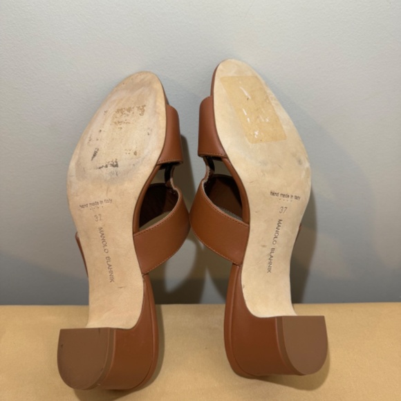 Manolo Blahnik Chus Block Heel Slide Sandal - Picture 8 of 8